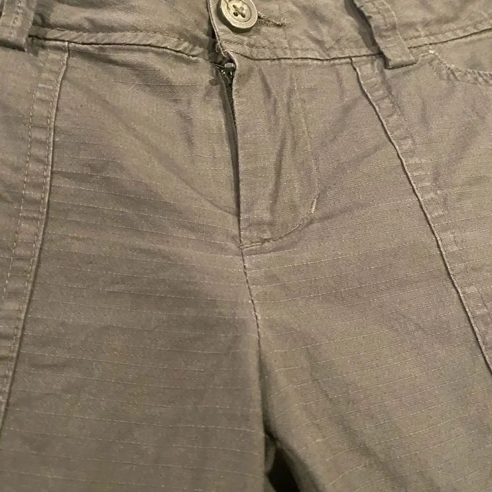 Field & Stream Cropped Pants Size 6 - Picture 6 of 9